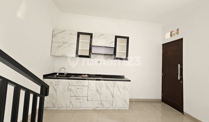 Ready-to-occupy house in Caman Kalimalang, near East Jakarta 2