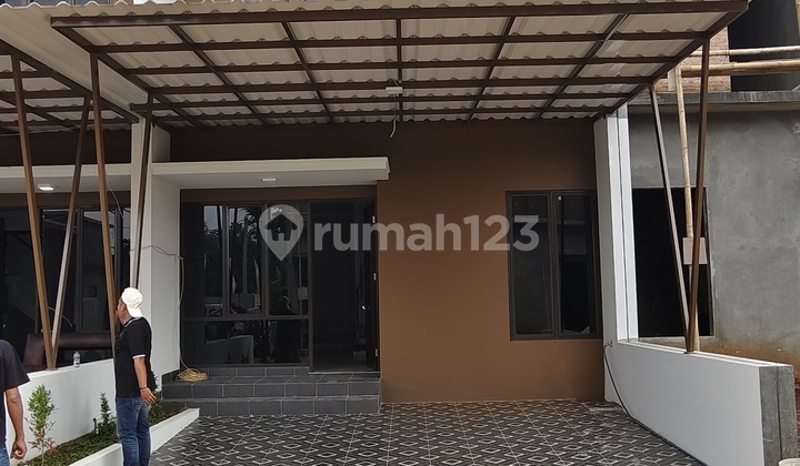 Rumah 700juta'an free biaya surat2 di Jl. Ciangsana bogor 2
