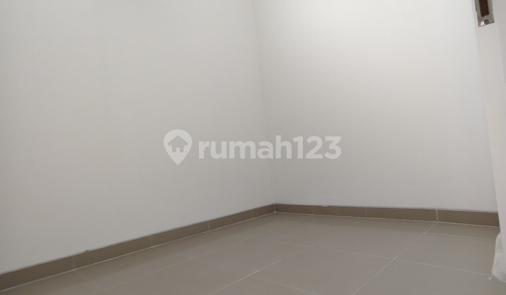Selangkah dari aviary d hakim jatiwaringin rumah 2 lantai siap huni 2