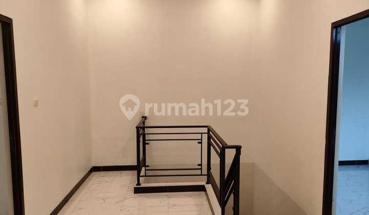Rumah siap huni hanya 1km dari akses tol jatiwarna 2