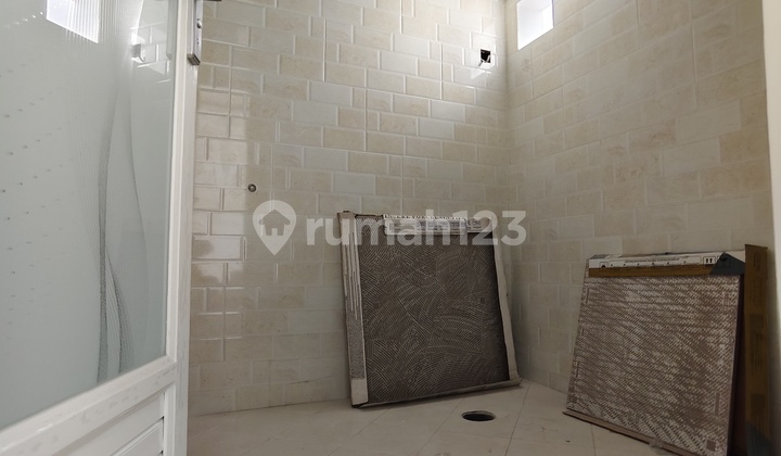 Rumah siap huni free semua biaya di Jatimakmur bekasi