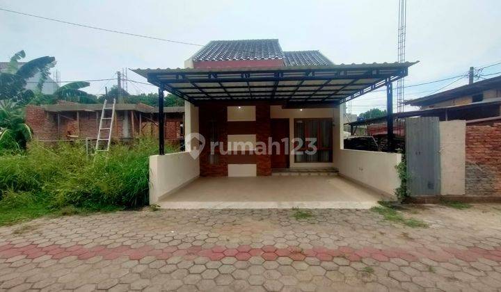 Rumah Siap Huni Hanya 10menit Dari Lrt Cikunir 1  1