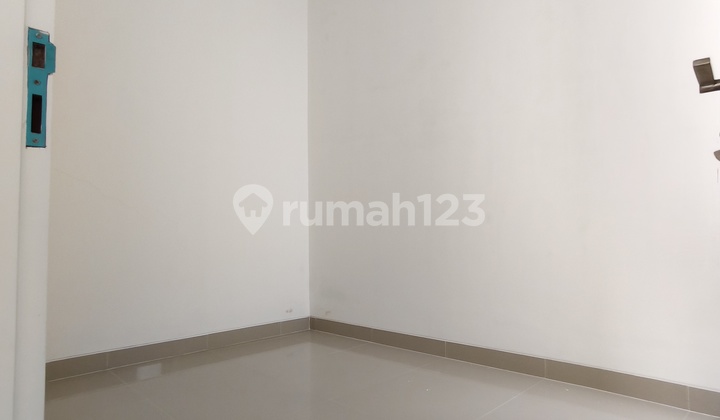 Rumah SHM di jatiwaringin siap huni 2