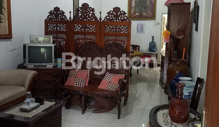 Dijjual rumah Manyar Tirtomoyo