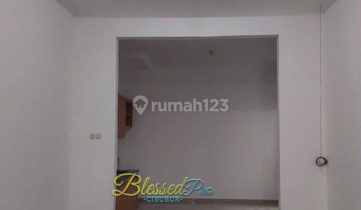 Dijual Rumah Minimalis 1,5 Lantai, Cluster Depan Kota Wisata 2