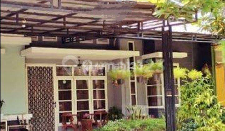 Rumah 1,5 Lantai Siap Huni Harga Bagus di Cibubur Country 1