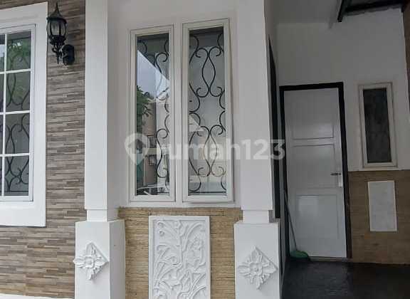 Rumah Minimalis Bagus Kota Wisata Cibubur 2