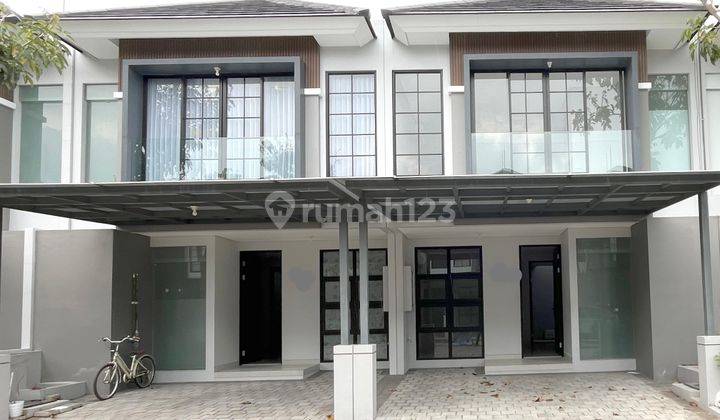  Rumah Minimalis Siap Huni Suvadiva Grand Island Pakuwon City  1