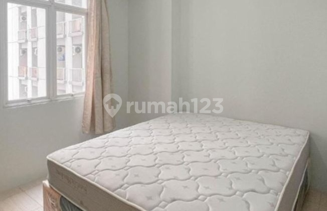 Bale Hinggil Apartment Tower A 2-Bedroom Type Furnished with Electronics