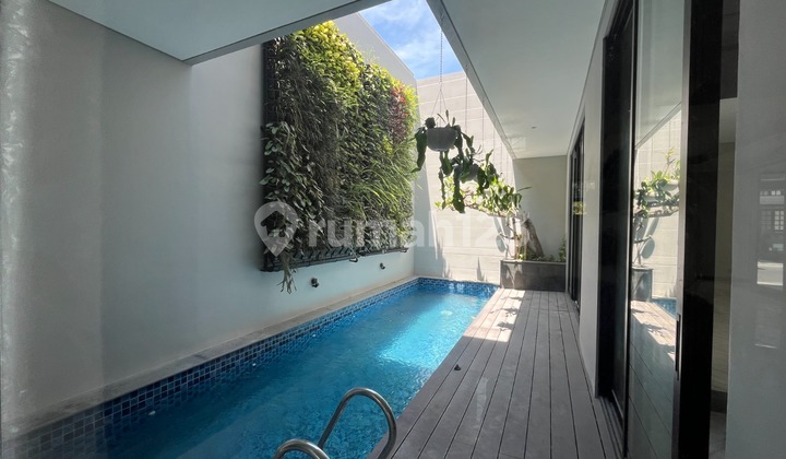 Rumah New Gress Tipe Gianna Pakuwon Indah Belvedere Grand Golf 2