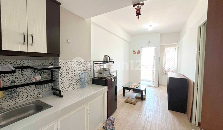 Puncak Dharmahusada Tower B Apartment 2 Bedroom Fully Furnished with Electronics