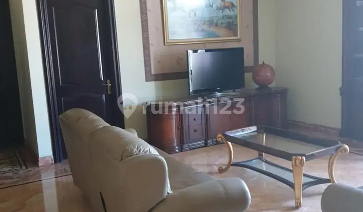 Rumah San Antonio Klasik Mewah Pakuwon City 2