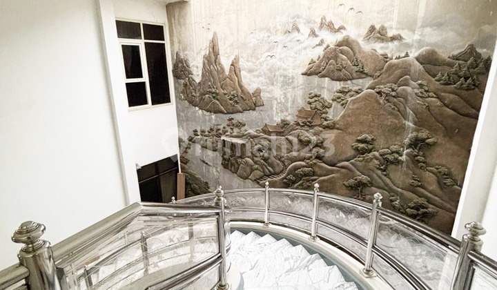 Rumah Raya Kertajaya Indah