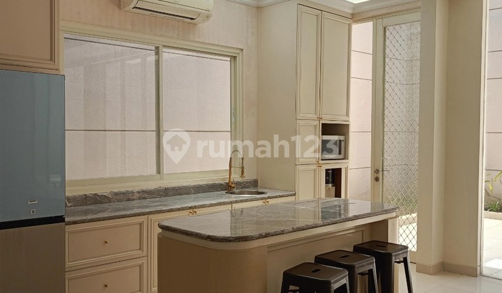 Rumah Casa Tobago Pakuwon City 2