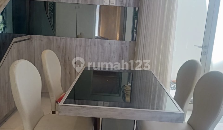 Rumah Siap Huni Baru Renov Grand Island Pakuwon City 2