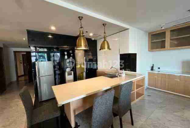 Kondominium sheraton tunjungan plaza 3 bedroom surabaya full furnish 1
