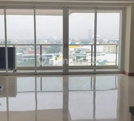 Apartemen One East Residence 6 Bedroom Semi Furnish