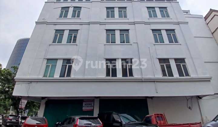 Strategic Mega Galaxy Shop House Hook Position New Renovation