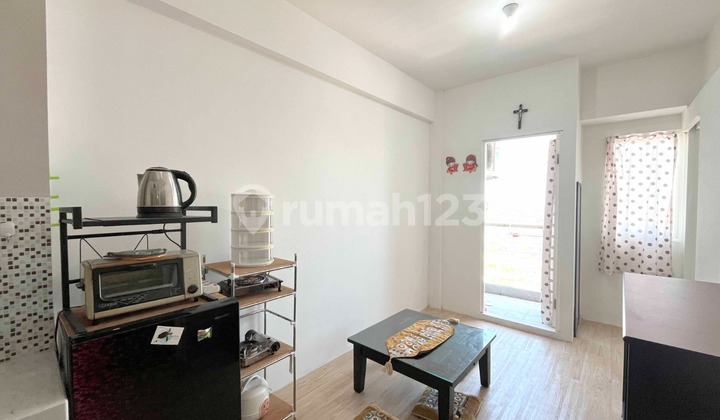 Puncak Dharmahusada Tower B Apartment 2 Bedroom Fully Furnished with Electronics 2