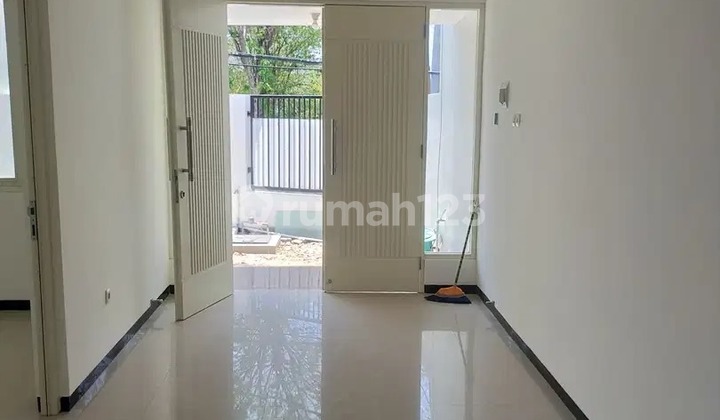 Rumah Mulyosari Prima Utara Hadap Timur Dekat Its Unair Pakuwon City 2