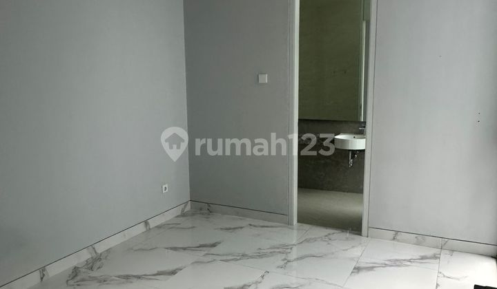 Pakuwon City Minimalist Luxury Grand Island Aruba Villa 2