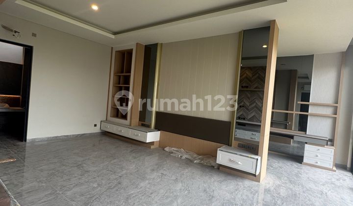 Rumah Baru Gress Hook Furnish Elegant Pakuwon City