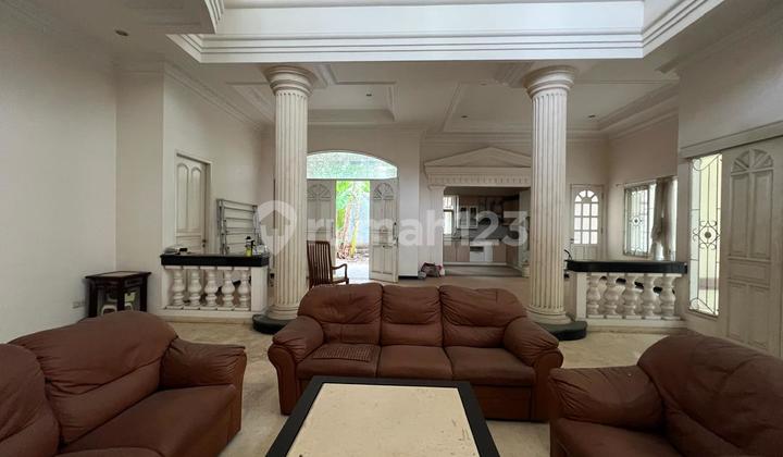 Pakuwon City Laguna Regency House Close to Grand Island and Villa Royal 2