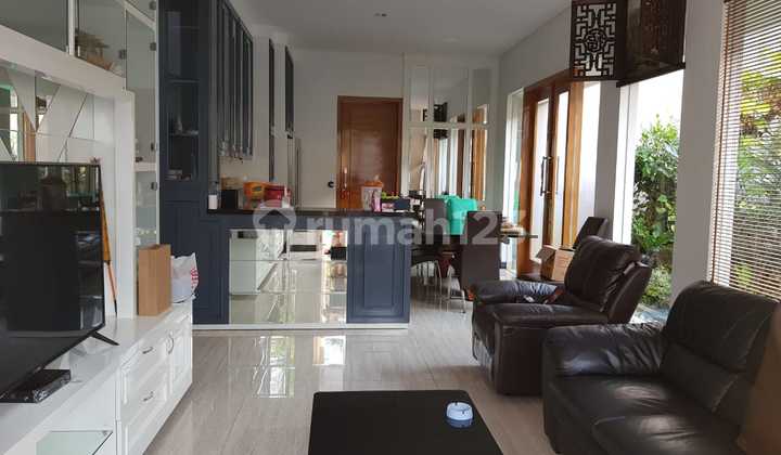 The Araya Malang: Rumah Mewah Cantik Nyaman Dengan Private Pool  2