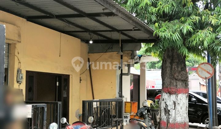 Jl. Raden Wijaya Mojokerto: Dijual Rumah Pinggir Jalan Raya Pusat Kota Mojokerto