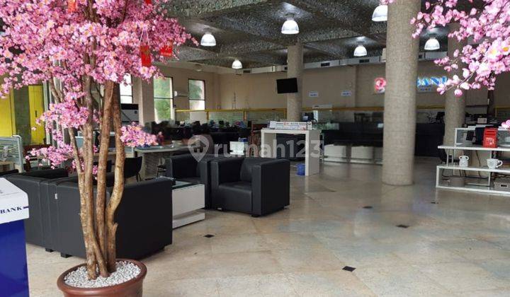 Ruang-usaha Untuk: Kantor Bank, Hotel, Showroom Di Kota Solo/ Surakarta, Jawa Tengah 1