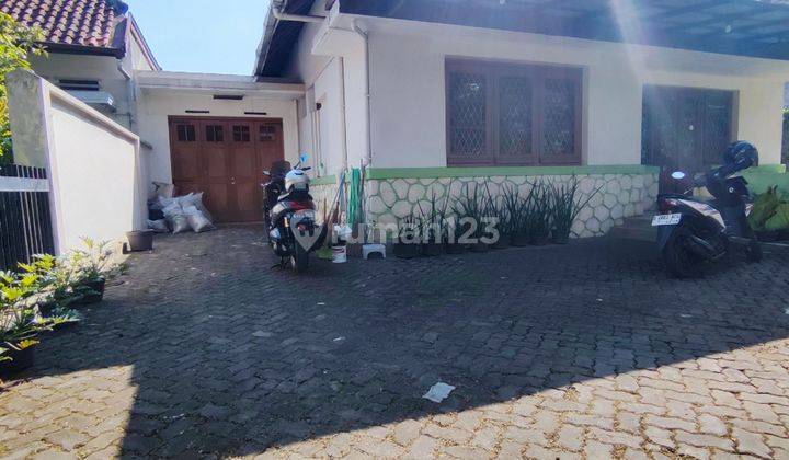 Rumah Bagus Lokasi Strategis Sayap Riau Cocok Untuk Kantor Atau TK 2