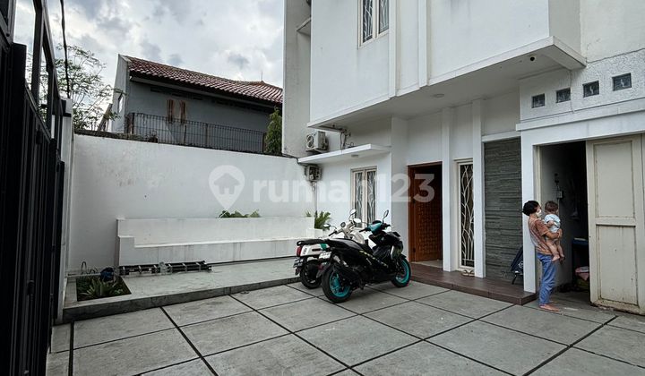 Rumah Lega, Lokasi Juara! Cuma 2 Kilometer ke Tol Buah Batu Rumah Lega, Lokasi Juara! Cuma 2 Kilometer ke Tol Buah Batu