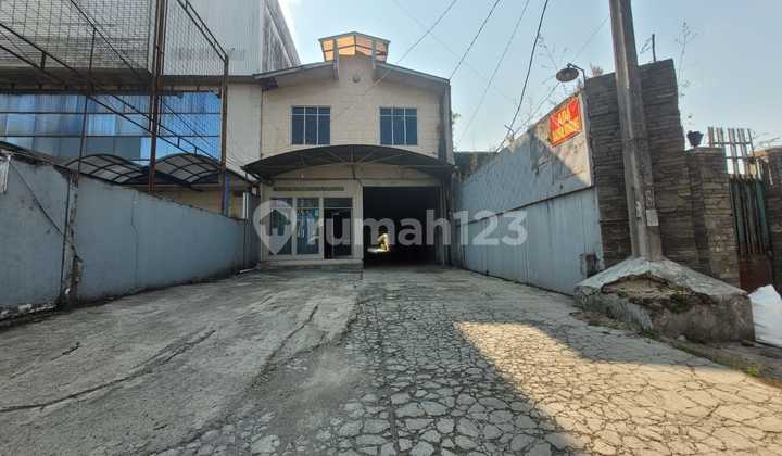 Hotel Tidak Beroperasi Lagi Strategis di Mainroad Lembang  2