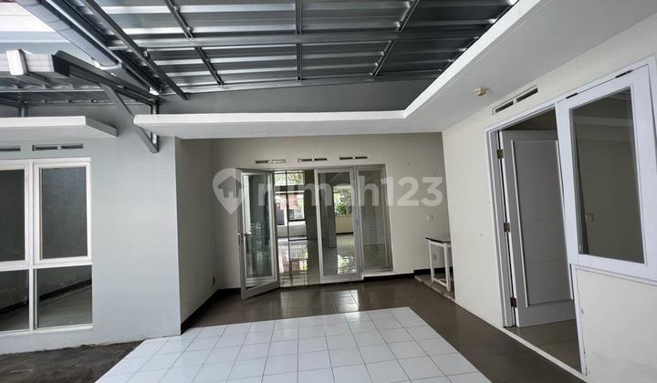 Mayangsunda Traditional House, Kota Baru Parahyangan Mayangsunda Traditional House, Kota Baru Parahyangan