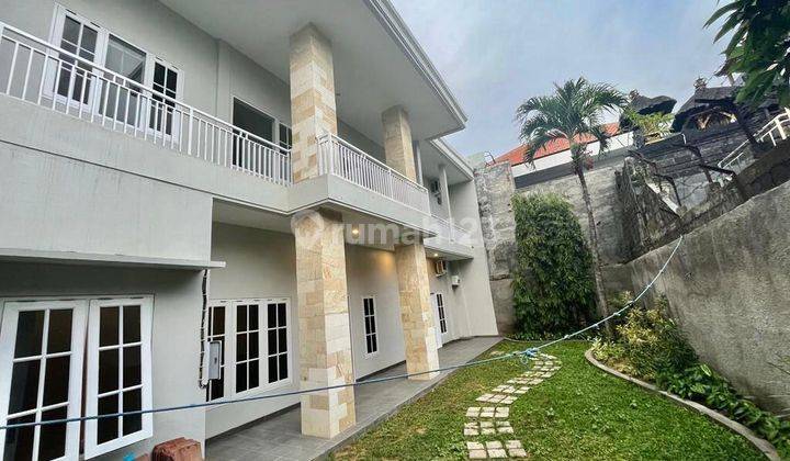 Rumah Mewah Gatot Subroto Timur Dekat Sanur 1