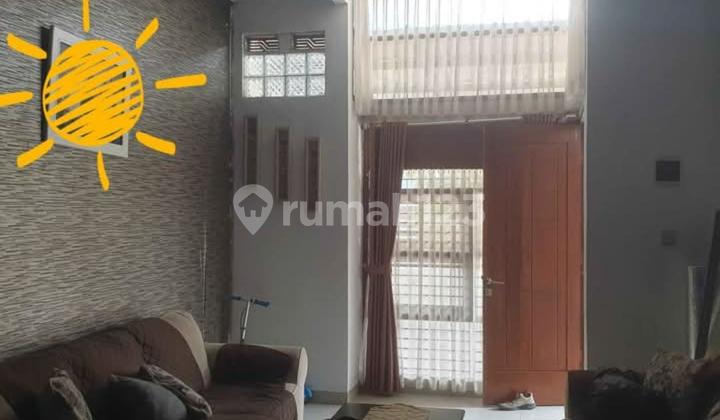 Rumah Hook Komplek Kinagara Bojongsoang