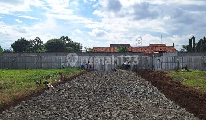 Pamulang Plot of Land - SHM 300Jtan - Close to Unpam