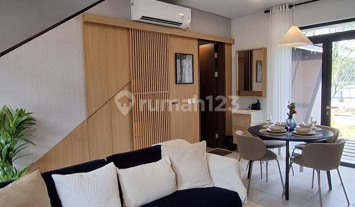 Ready-to-Occupy New House Jayaprakasa Kota Baru Parahyangan