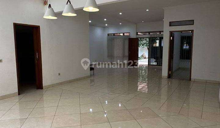 Rumah Baru Cantik Disewakan Di Batununggal  1