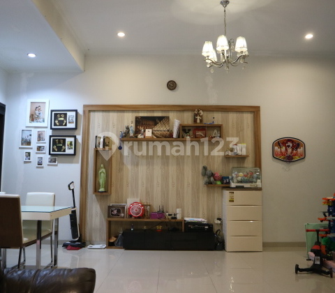 Semi Furnished House in Batununggal Asih Location 2