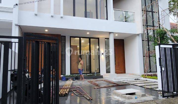 Dijual Rumah Modern Private Pool Dalam Komplek One Gatesystem Di Lebak Bulus 2