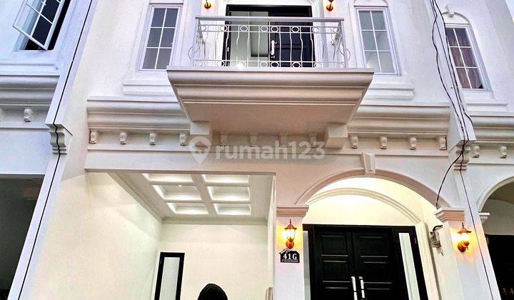 Dijual Rumah 2 Lantai + Rooftop Dekat Pintu Tol Andara Jagakarsa 1