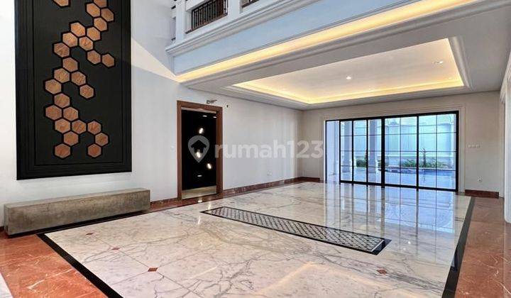 Dijual Rumah Mewah Bergaya Klasik Di Pondok Indah 2