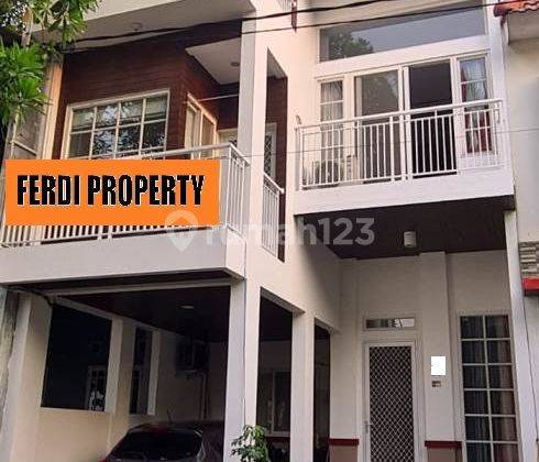 Rumah 2,5 Lantai SHM Lb 200 Citra Gran Cibubur 1