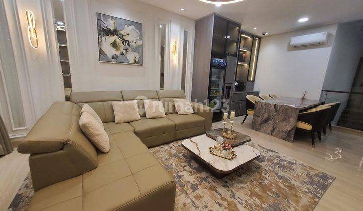 Rumah Minimalis Hoek Boulevard Full Furnished Citra Gran Cibubur 2