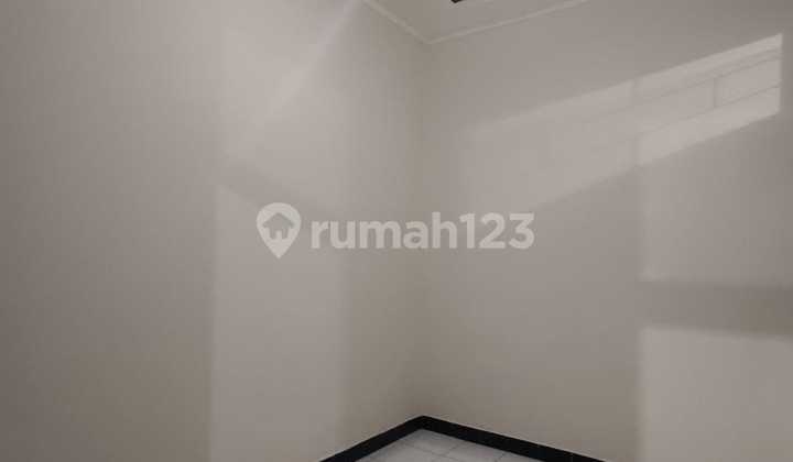 Disewakan Rumah Taman Kopo Indah 1