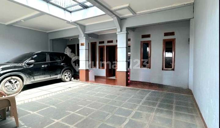 For Sale House in Taman Rahayu