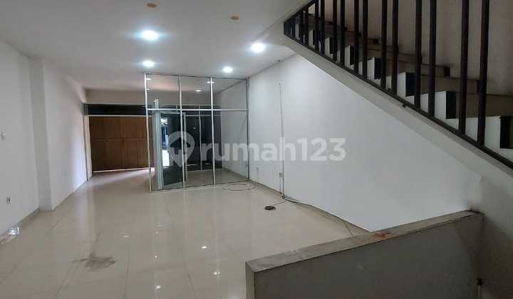 For Rent Maple Shop House Gunung Batu Bandung 2