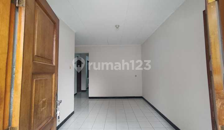 Disewakan Rumah Taman Kopo Indah 1 2