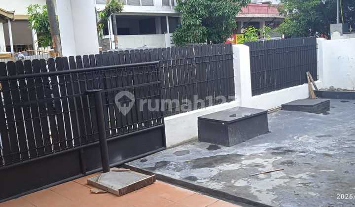 Disewakan Rumah Lama 1 Lantai Antapani Disewakan Rumah Lama 1 Lantai Antapani